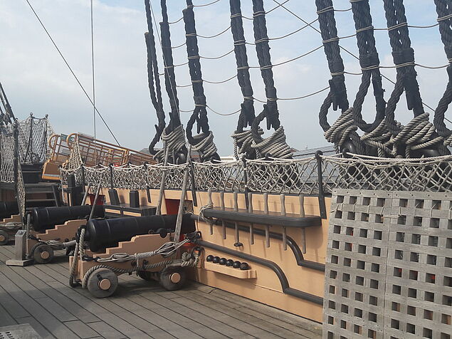 4 On the deck of HMS Victory - picture by Manon Labrande